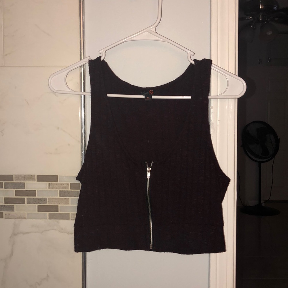 Maroon Guess